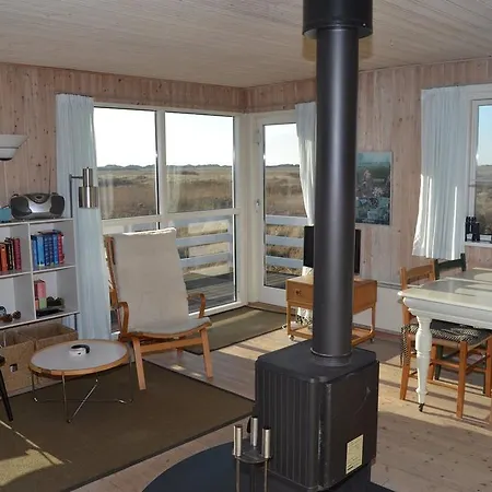 Holiday Langlivej H- 2652 Holiday home Bolilmark